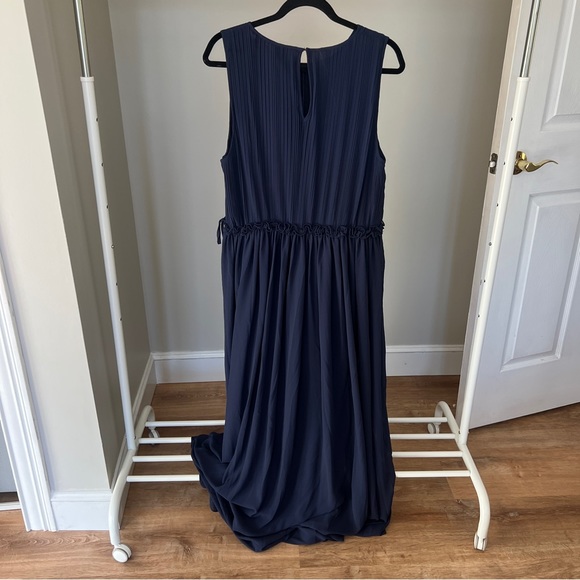 H&M Maxi Dress with Pleated Top - Picture 2 of 7